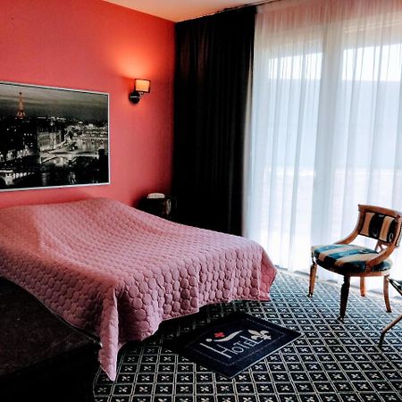 Hotel Fleur De Lys Bailleul  Εξωτερικό φωτογραφία