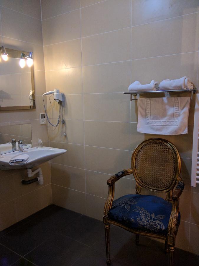 Hotel Fleur De Lys Bailleul  Εξωτερικό φωτογραφία